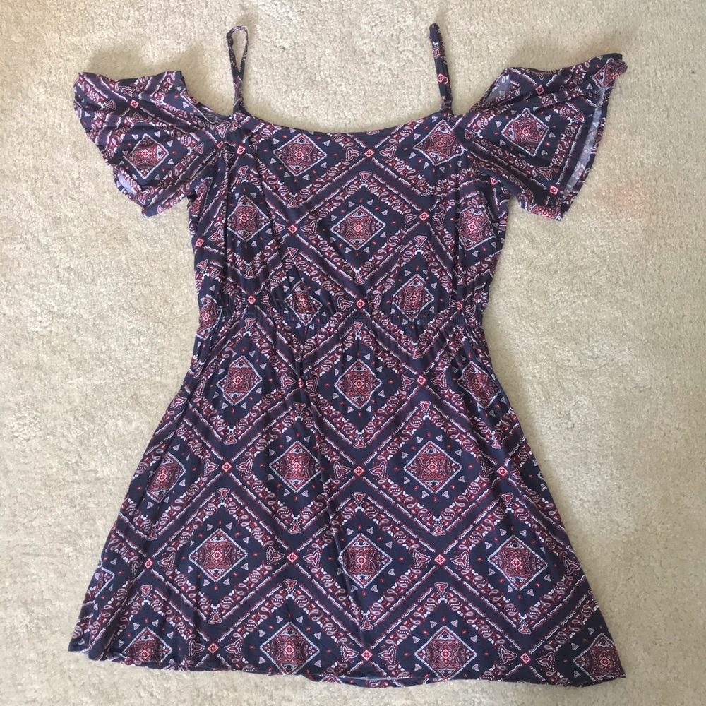 h&m off shoulder dress